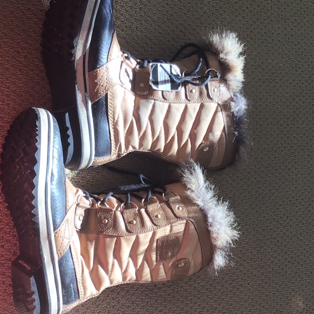 Sorel winter boots